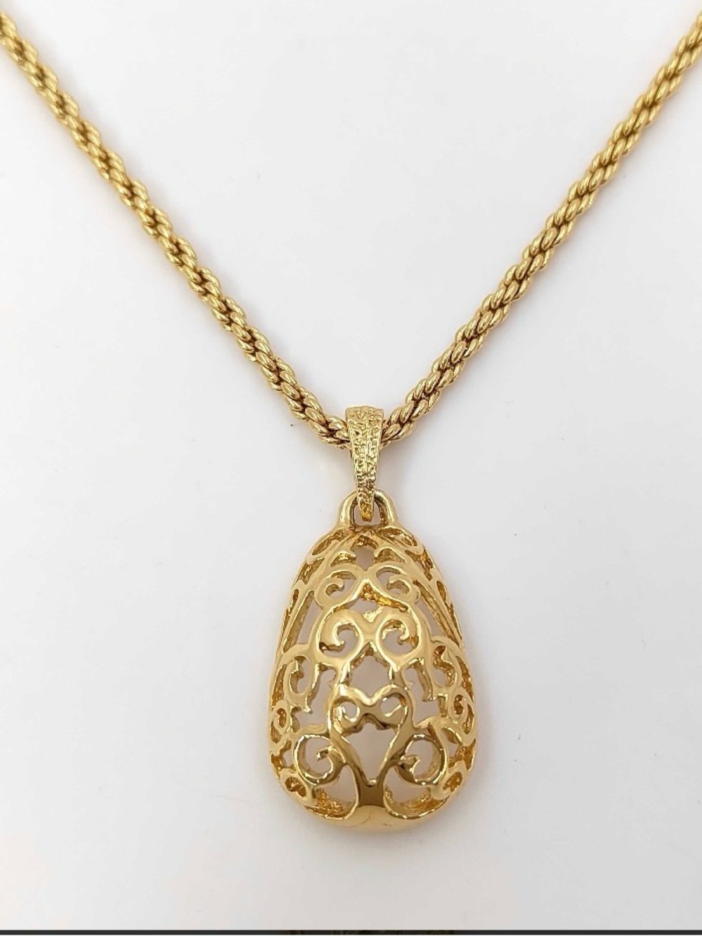 Yves Saint Laurent Gold Filigree Teardrop Necklace